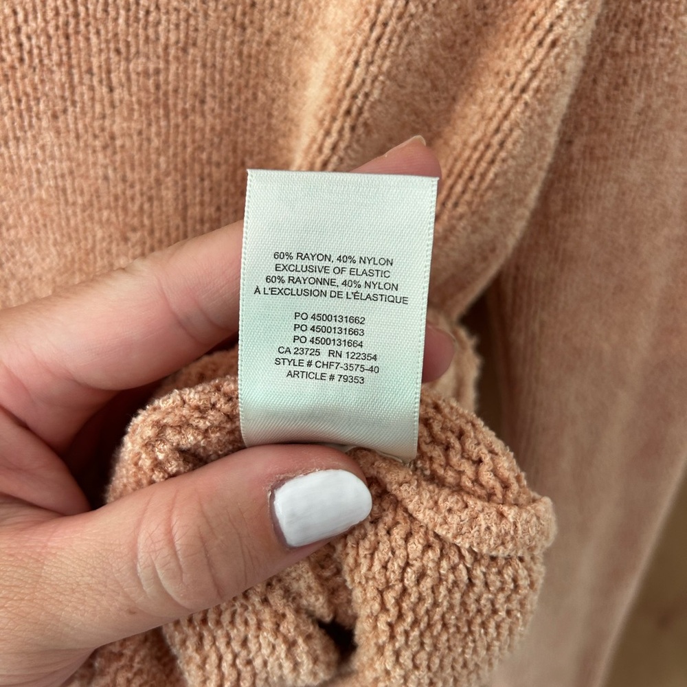 Women's Blush Sweater - Picture 4 of 5